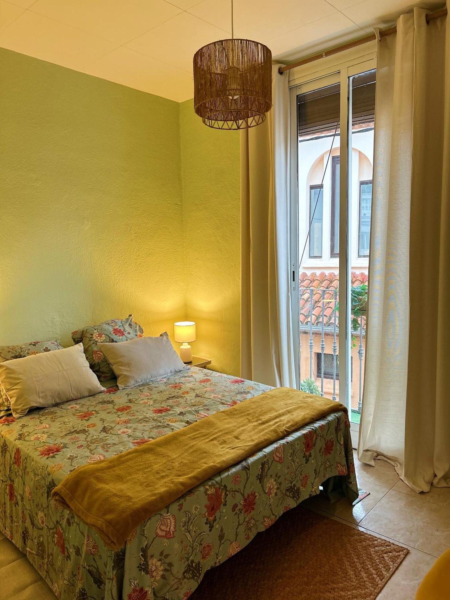 Central Market Apartment กาเลญา ภายนอก รูปภาพ
